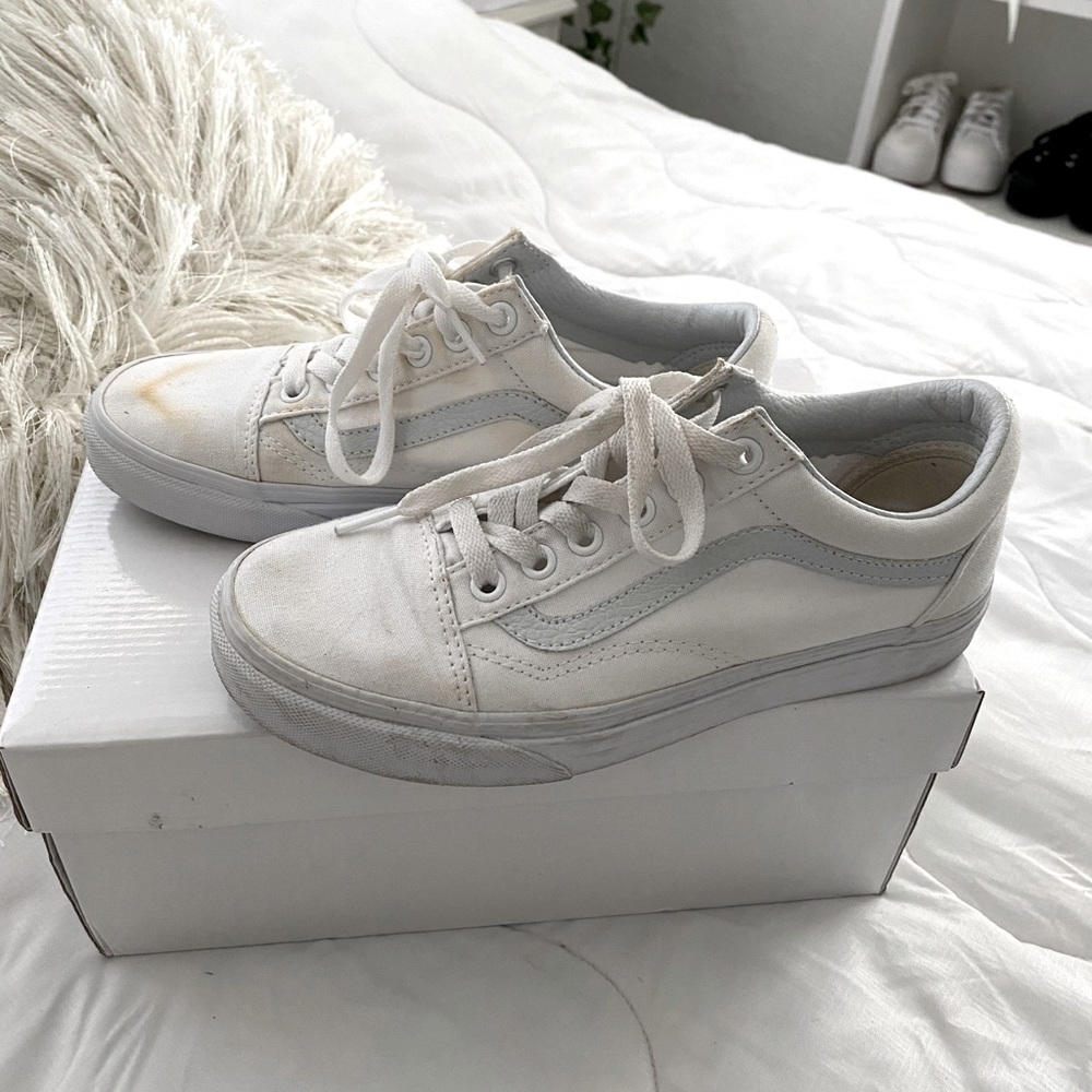 White old skool vans